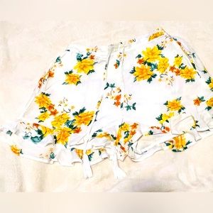 MINKPINK floral shorts… size S